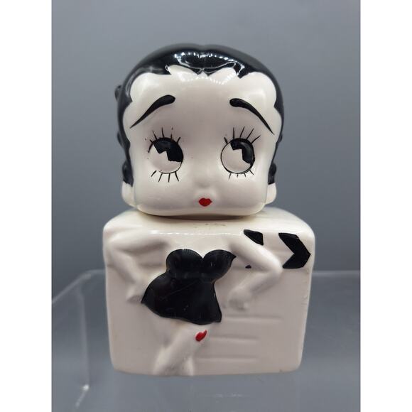 Vintage Super Rare Betty Boop Black And White Kitchen Table Set of 3 - Picture 5 of 16